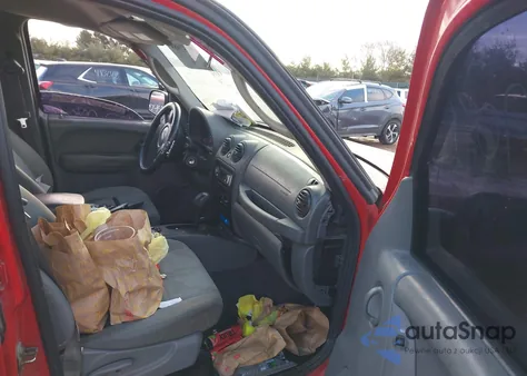 2005 Jeep Liberty Sport from USA, damaged, VIN 1J4GL48K55W609232